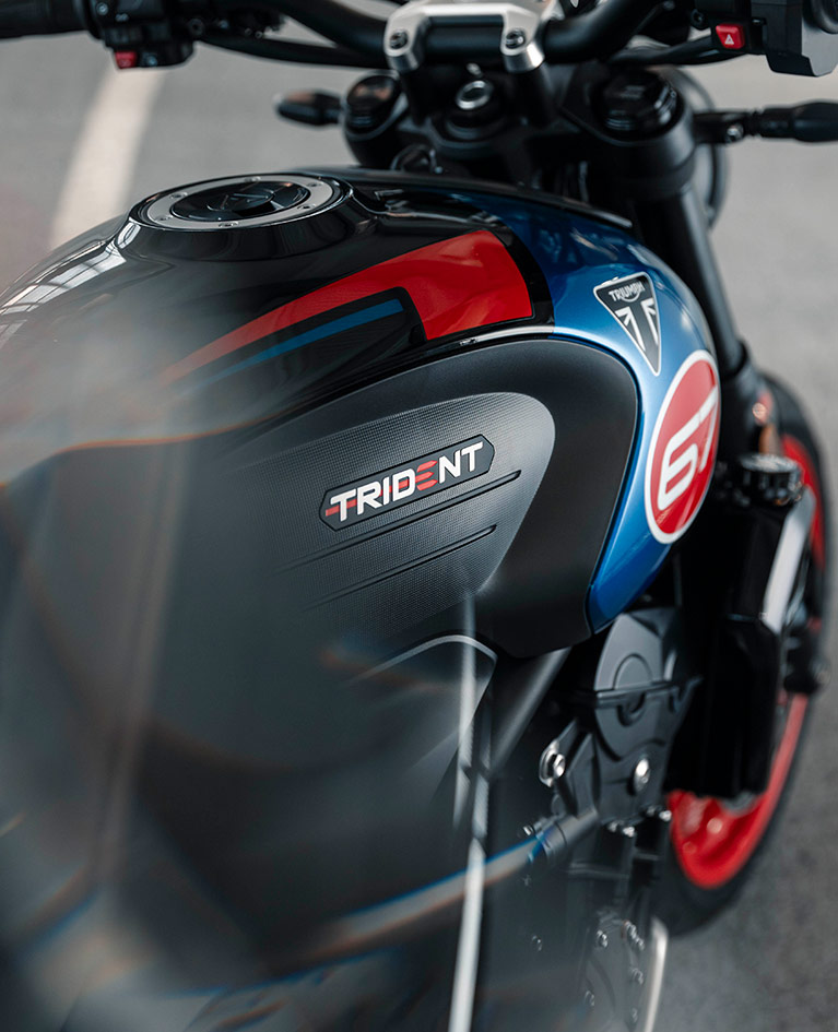 Trident 660